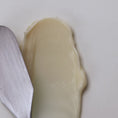 Load and play video in Gallery viewer, Video of LEITIN Skincare's Face Hydrator being swiped with spatula to demonstrate texture.
